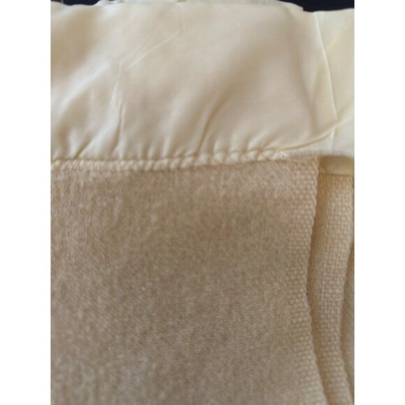 Vintage Chatham Twin Wool Blanket With Satin Trim Yellow - Picture 2 of 4